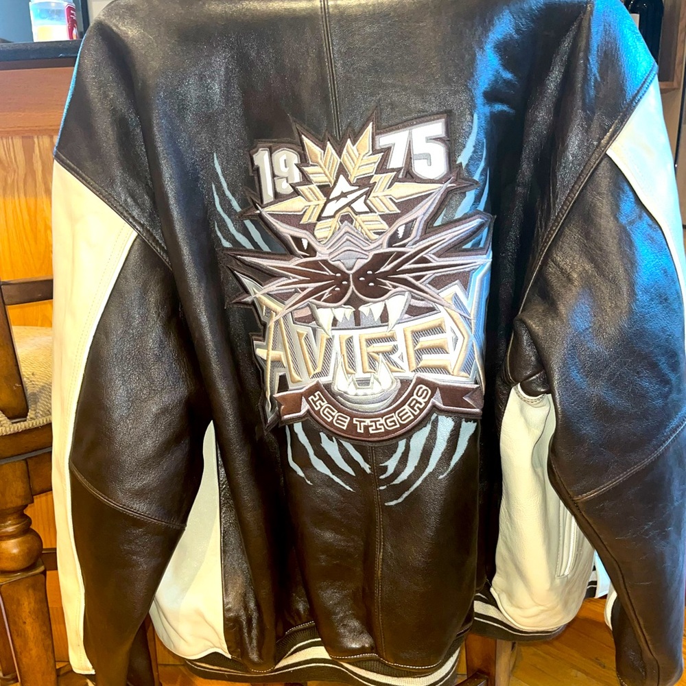 VINTAGE avirex leather jacket